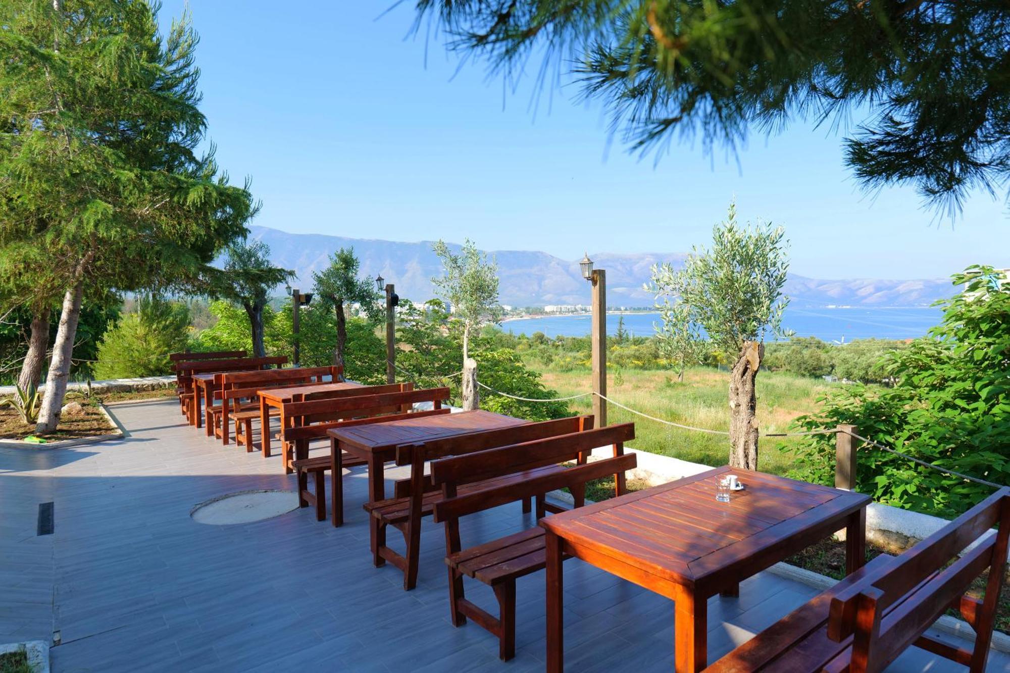 Edva Resort Radhimë المظهر الخارجي الصورة