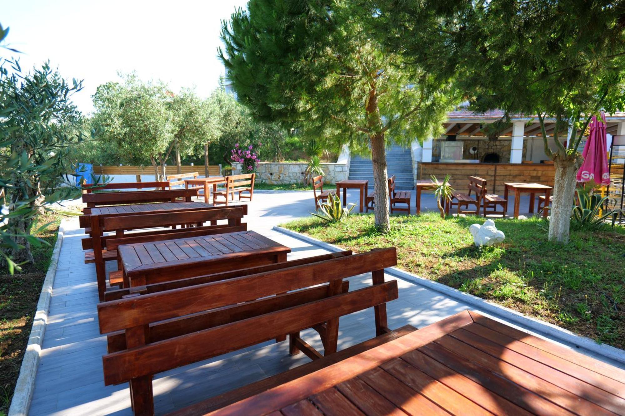 Edva Resort Radhimë المظهر الخارجي الصورة