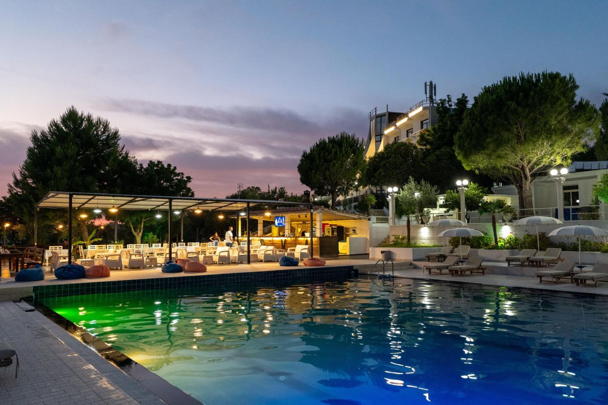 Edva Resort Radhimë المظهر الخارجي الصورة