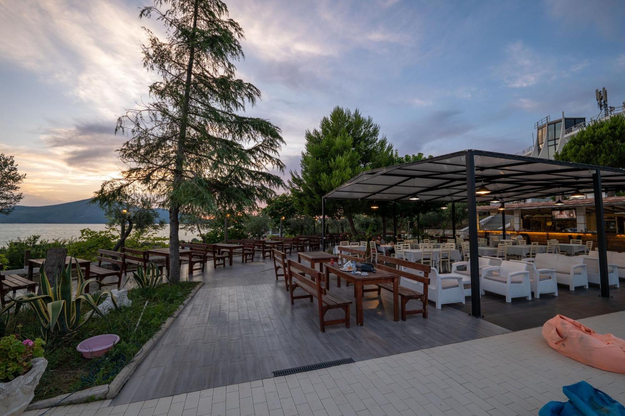 Edva Resort Radhimë المظهر الخارجي الصورة