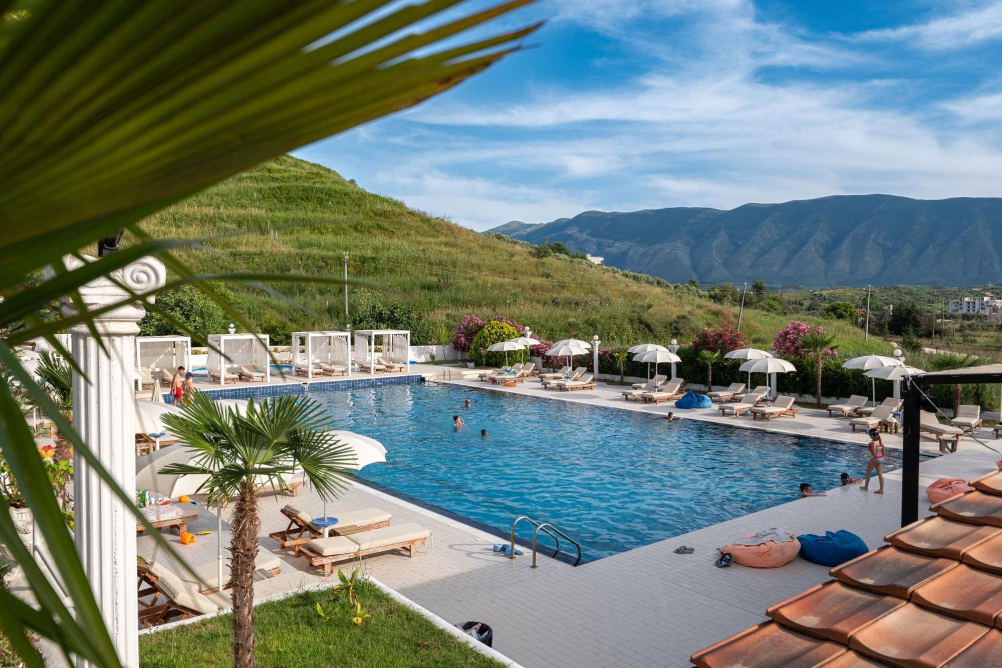 Edva Resort Radhimë المظهر الخارجي الصورة