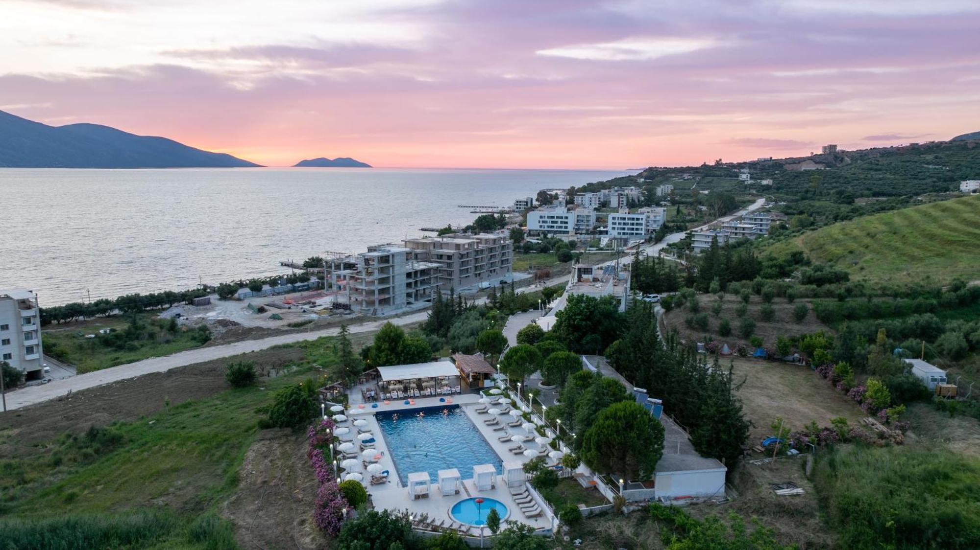 Edva Resort Radhimë المظهر الخارجي الصورة