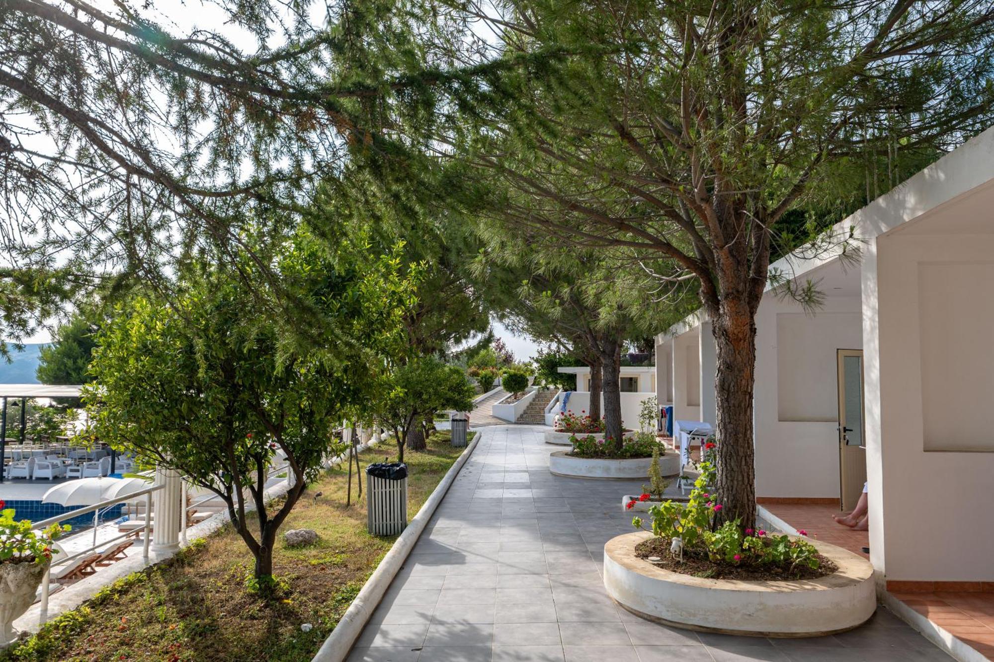 Edva Resort Radhimë المظهر الخارجي الصورة
