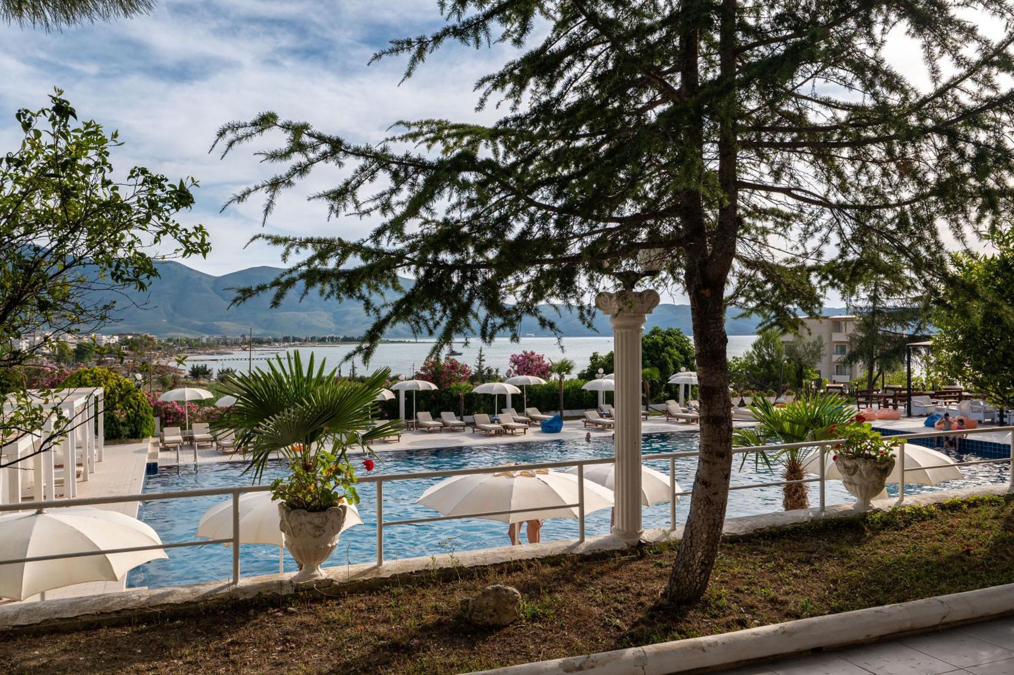 Edva Resort Radhimë المظهر الخارجي الصورة