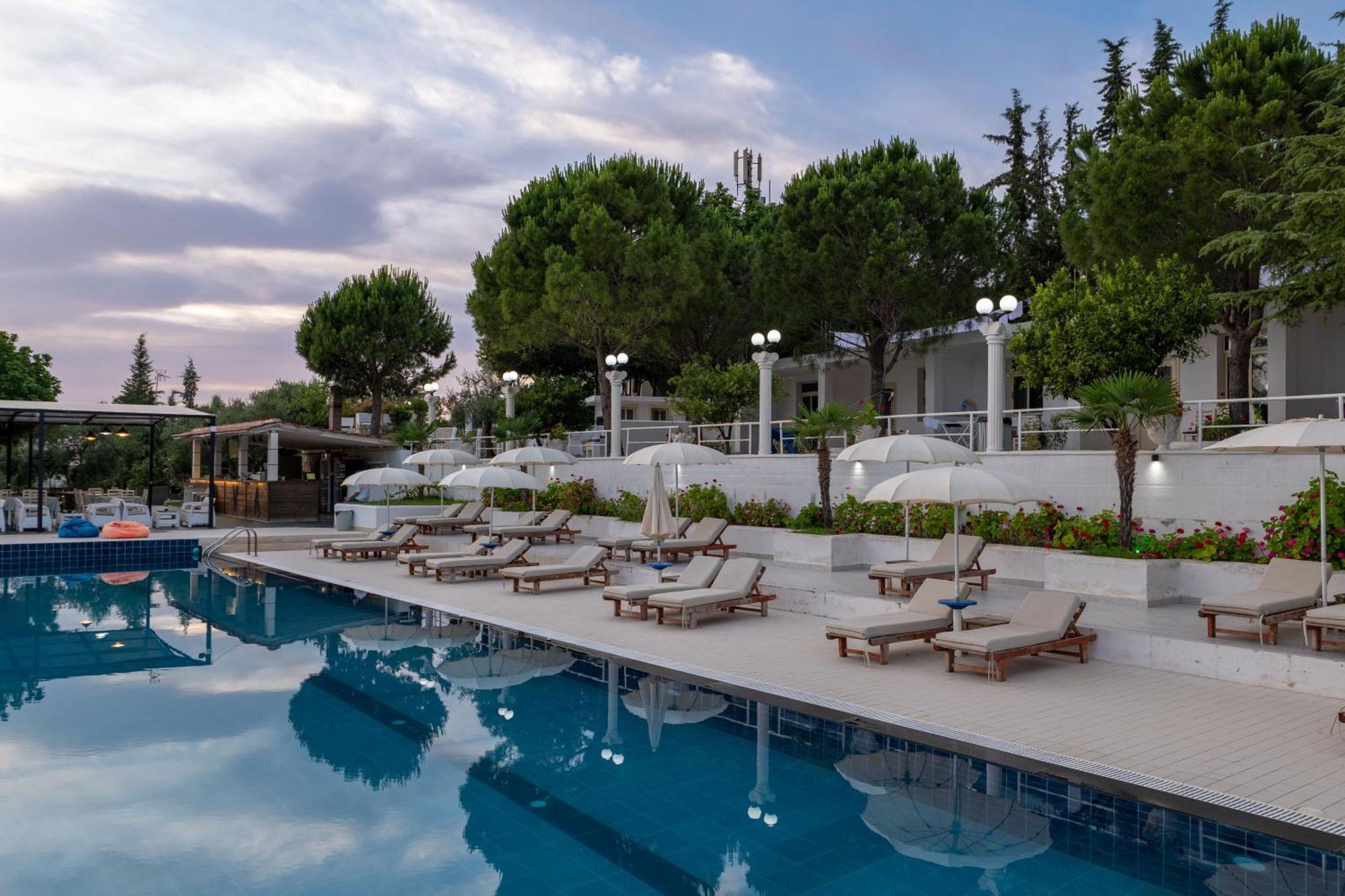 Edva Resort Radhimë المظهر الخارجي الصورة